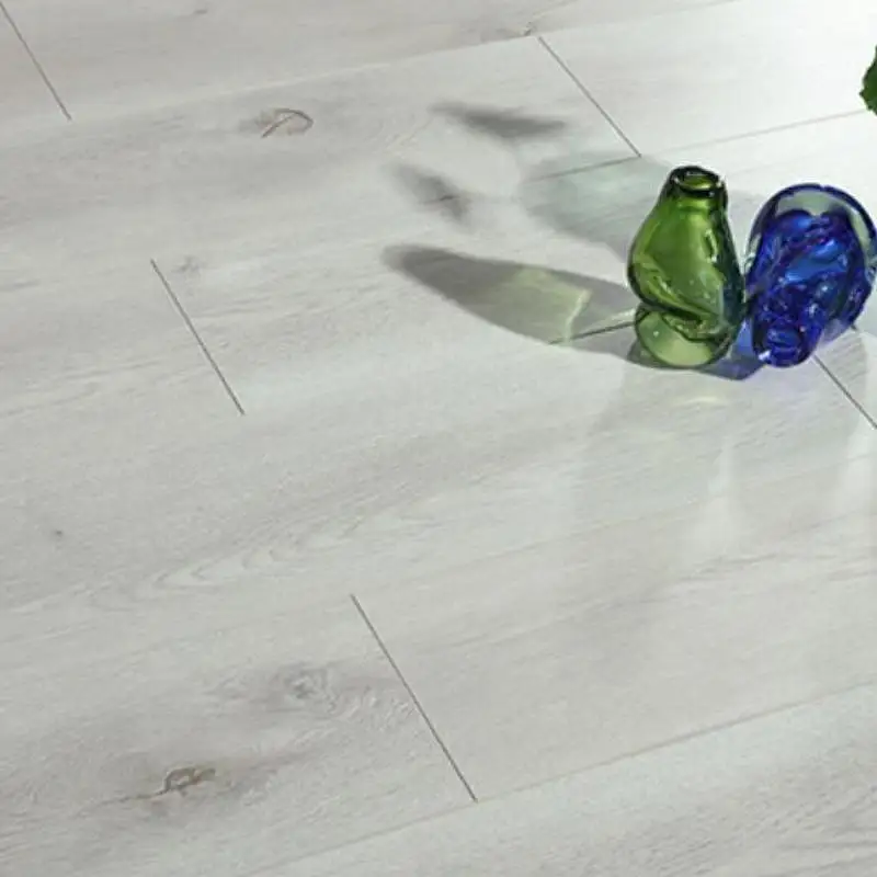 8mm Manufacturer sale ac3 ac4 hdf laminate flooring price1