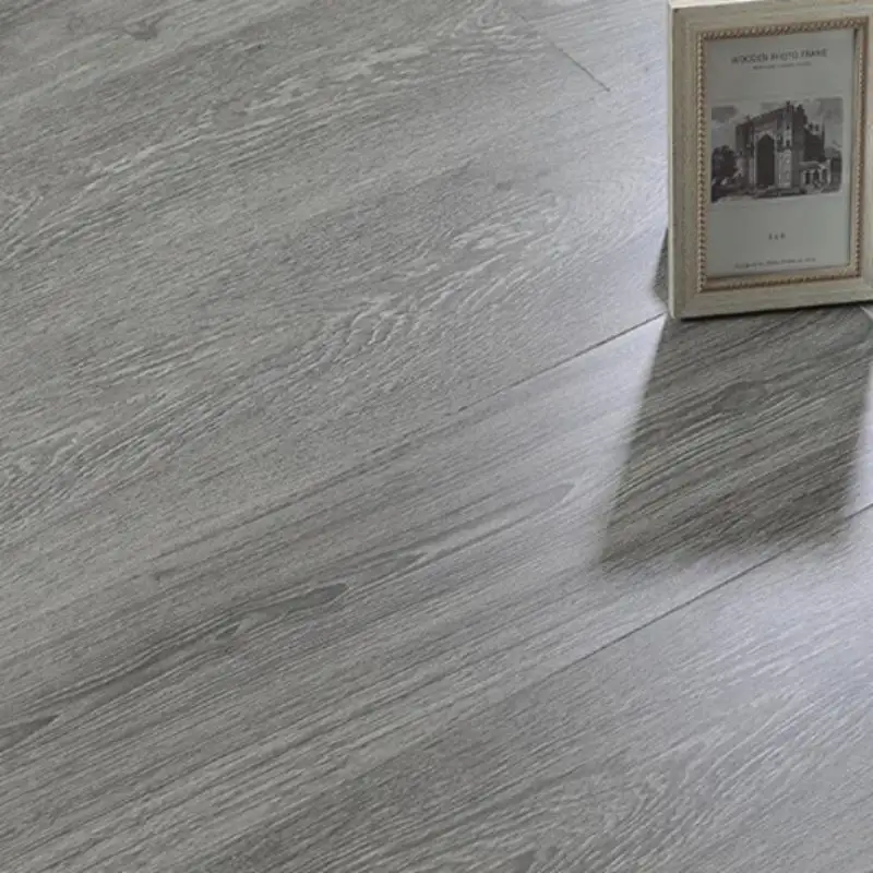 Good quality mport Oak cheap laminate flooring 10mm v groove beech oak dark grey 12mm