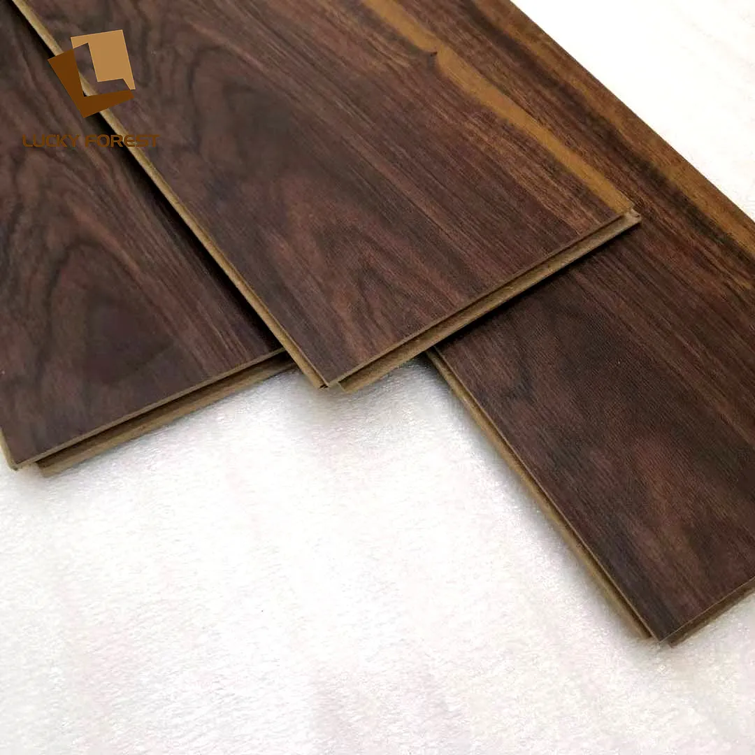 Small Embossed China Laminate Flooring Wholesale