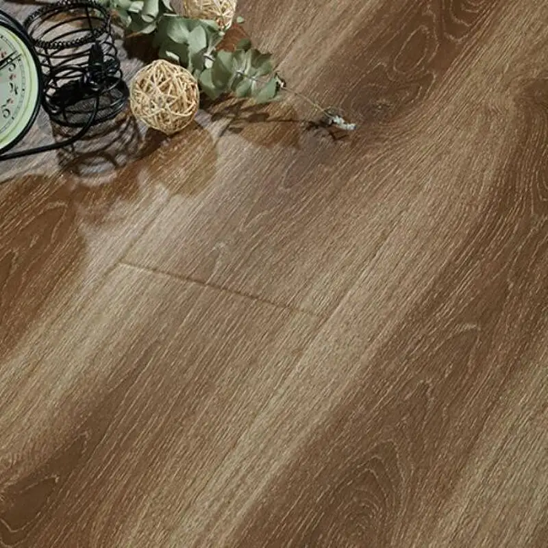 Stable Quality Laminate Flooring High Gloss Shine