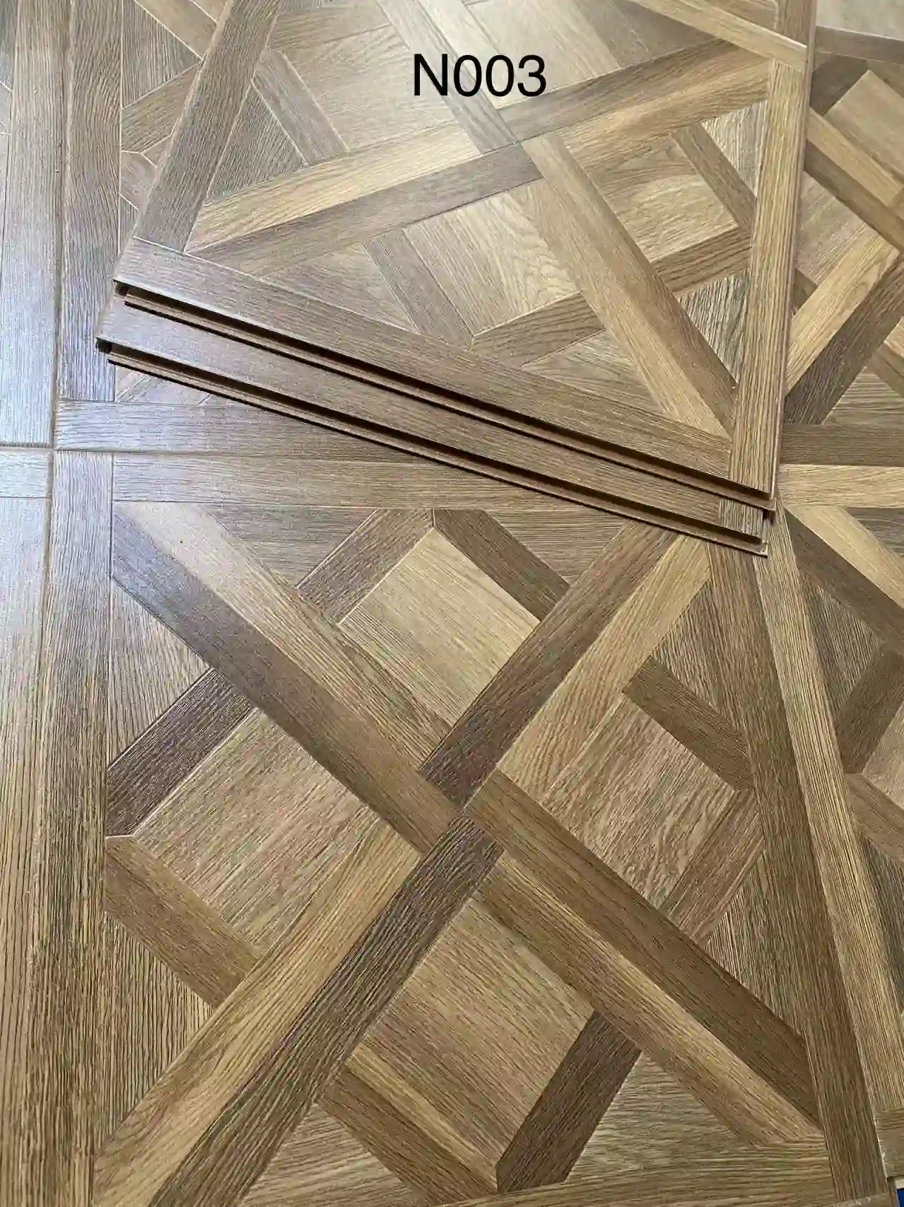Wholesale Laminate Flooring Parquet Herringbone 12mm 8mm with Cheap Price