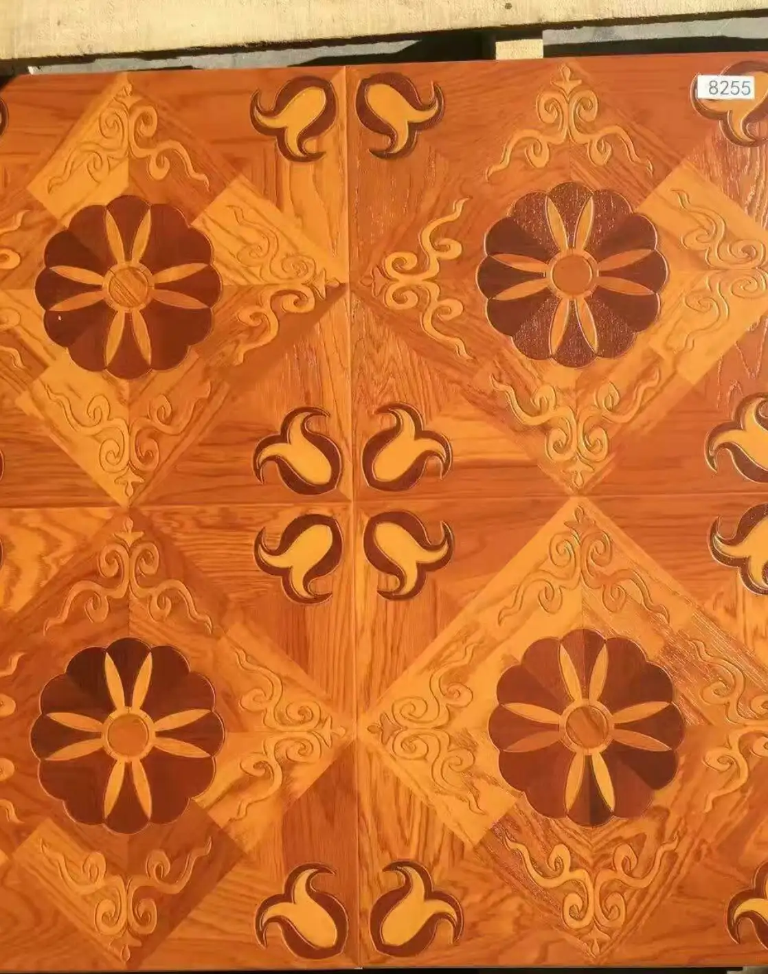 PARQUET LAMINATE FLOORING